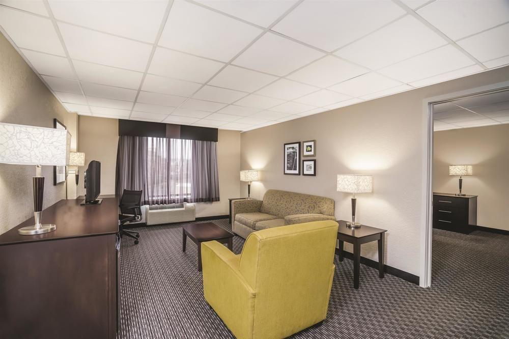 La Quinta By Wyndham Clifton/Rutherford Εξωτερικό φωτογραφία