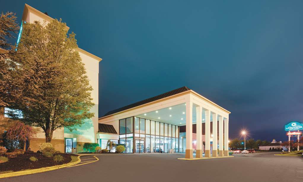 La Quinta By Wyndham Clifton/Rutherford Εξωτερικό φωτογραφία